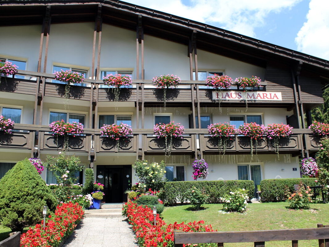 Pension Haus Maria Blumengarten