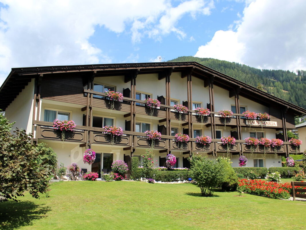 Pension Haus Maria Weitlaeufiger Garten